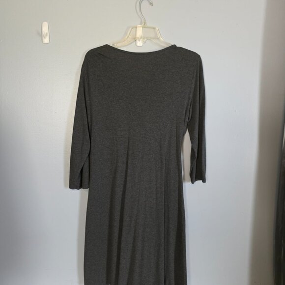 EUC New York & Company Low V-Neck Dress - Picture 2 of 5